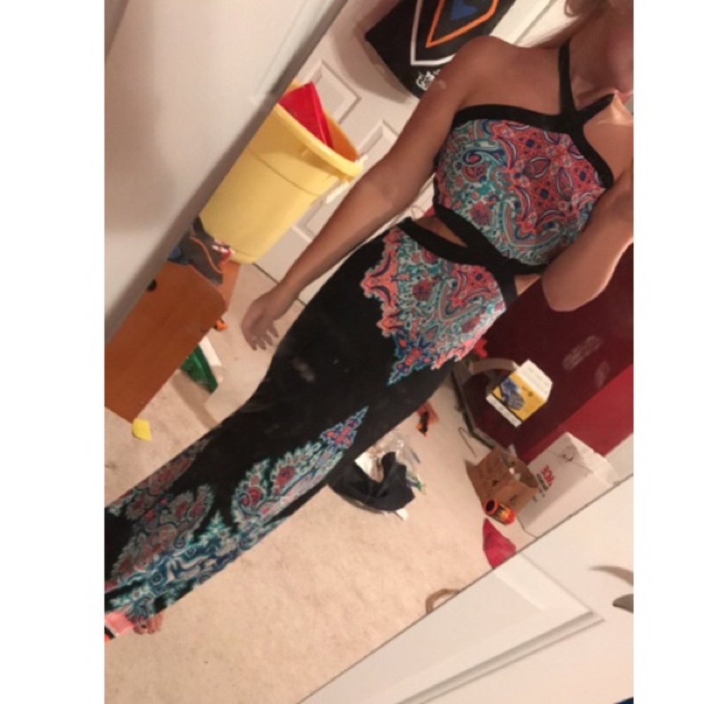cutout maxi